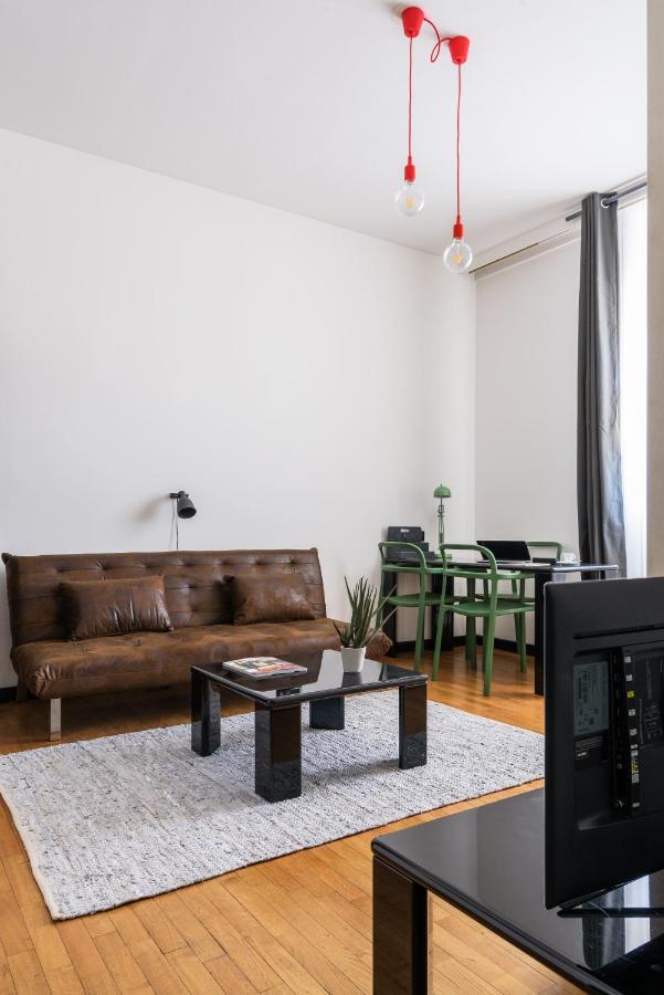 Foresteria Monti Apartment Milan Bagian luar foto