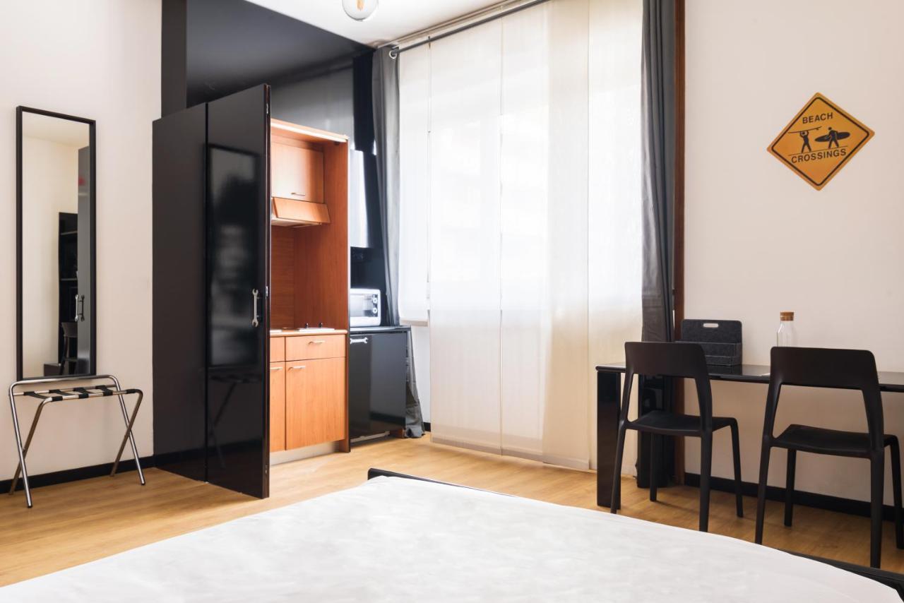 Foresteria Monti Apartment Milan Bagian luar foto